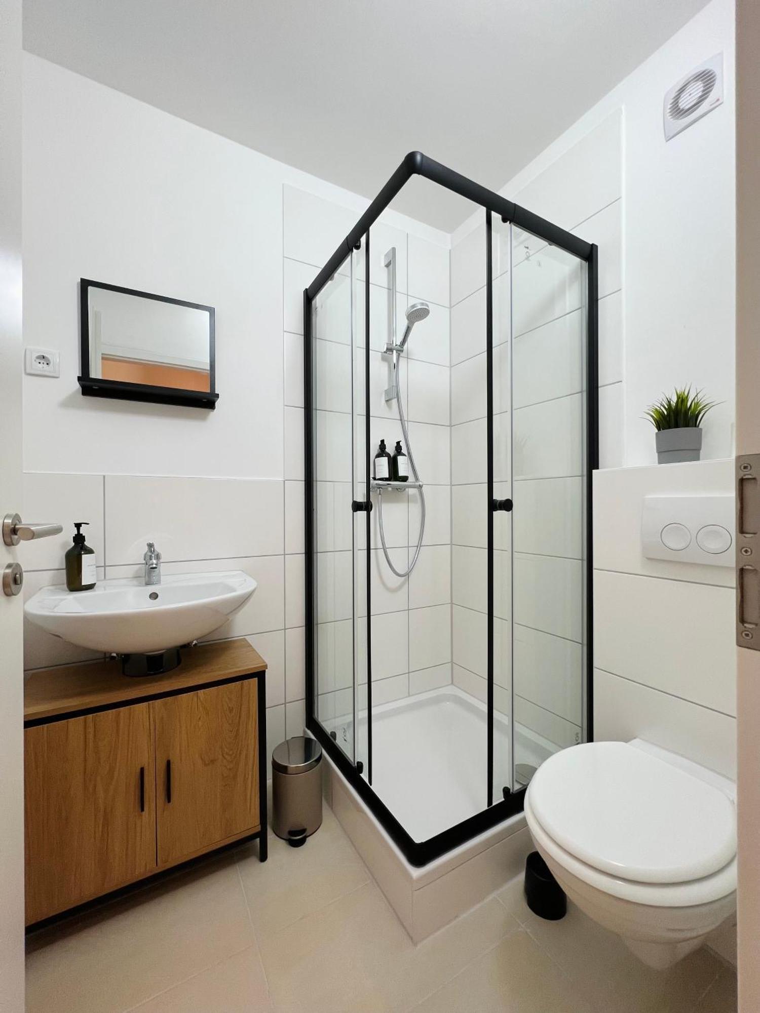 Sali - Remscheid - Apartmenthaus Ngoại thất bức ảnh